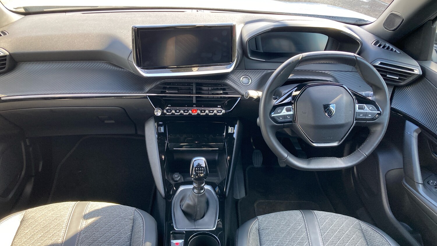 Used Peugeot 2008 2024 for sale - 78064352: Photo 10