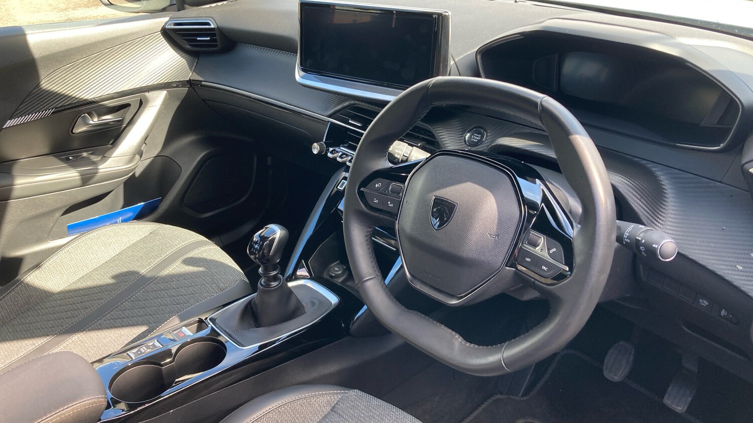 Used Peugeot 2008 2024 for sale - 78064352: Photo 11