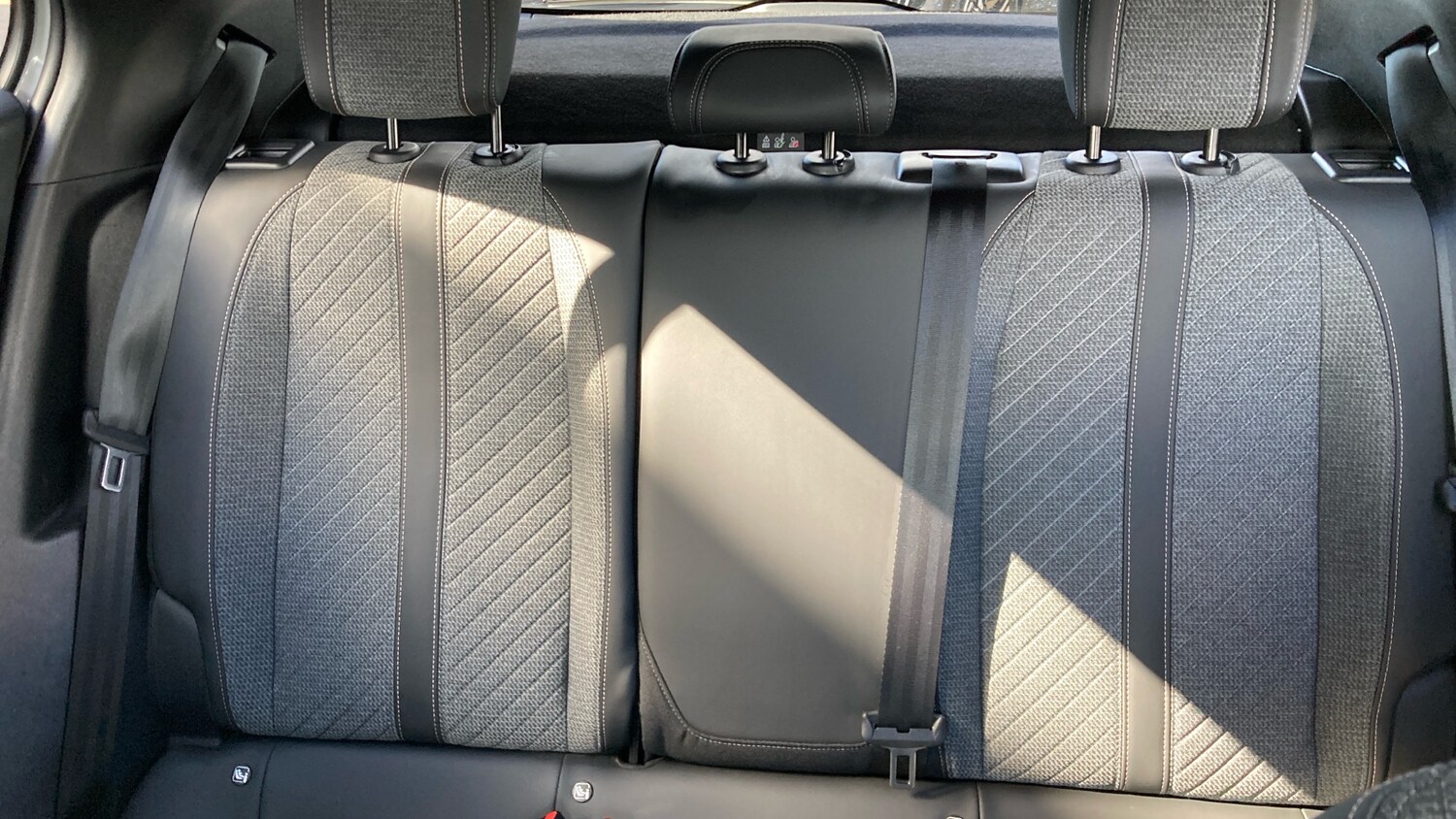 Used Peugeot 2008 2024 for sale - 78064352: Photo 15