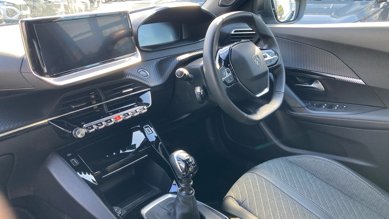 Used Peugeot 2008 2024 for sale - 78064352: Photo 9