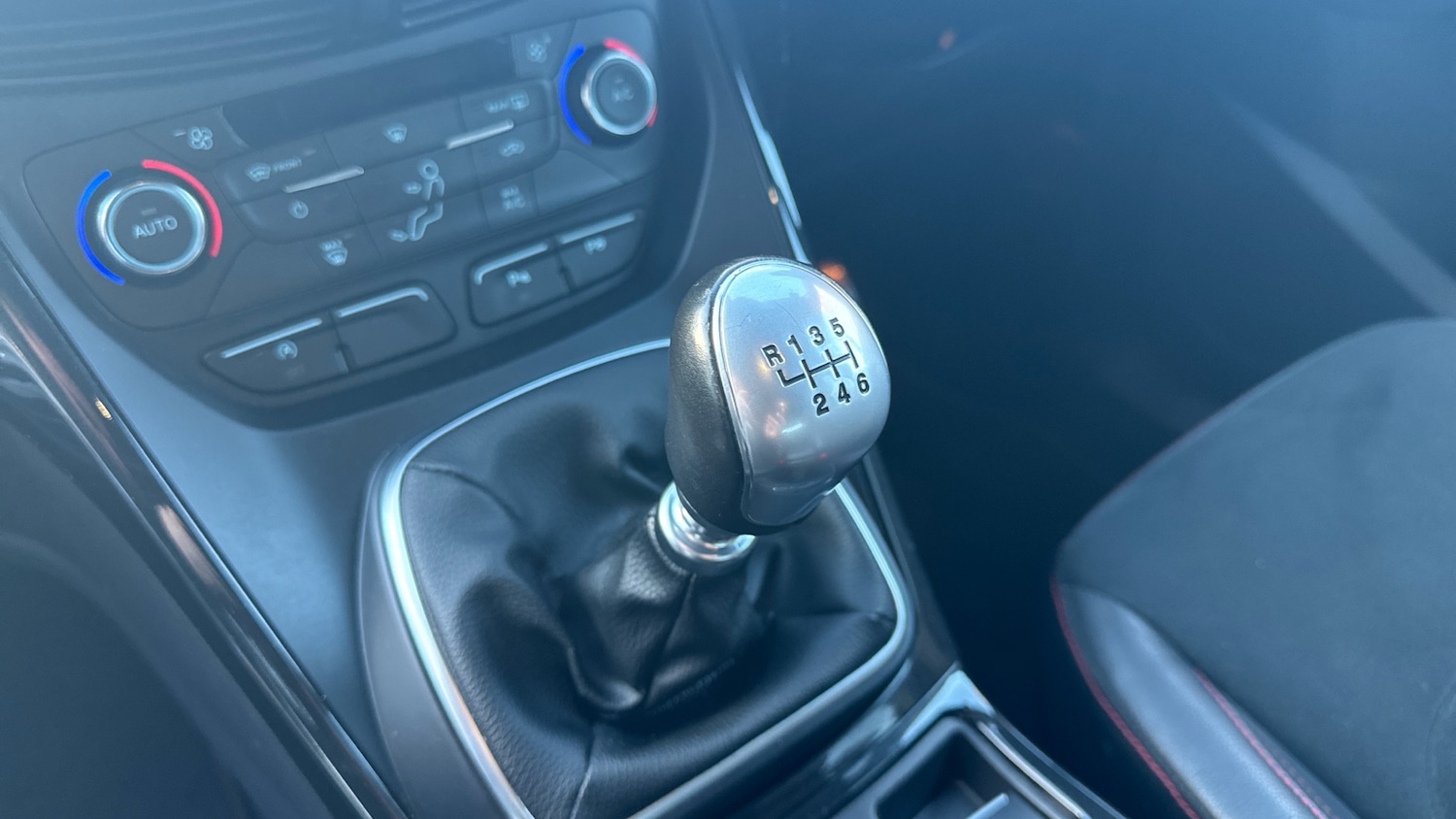 Used Ford Kuga 2019 for sale - 76580626: Photo 13