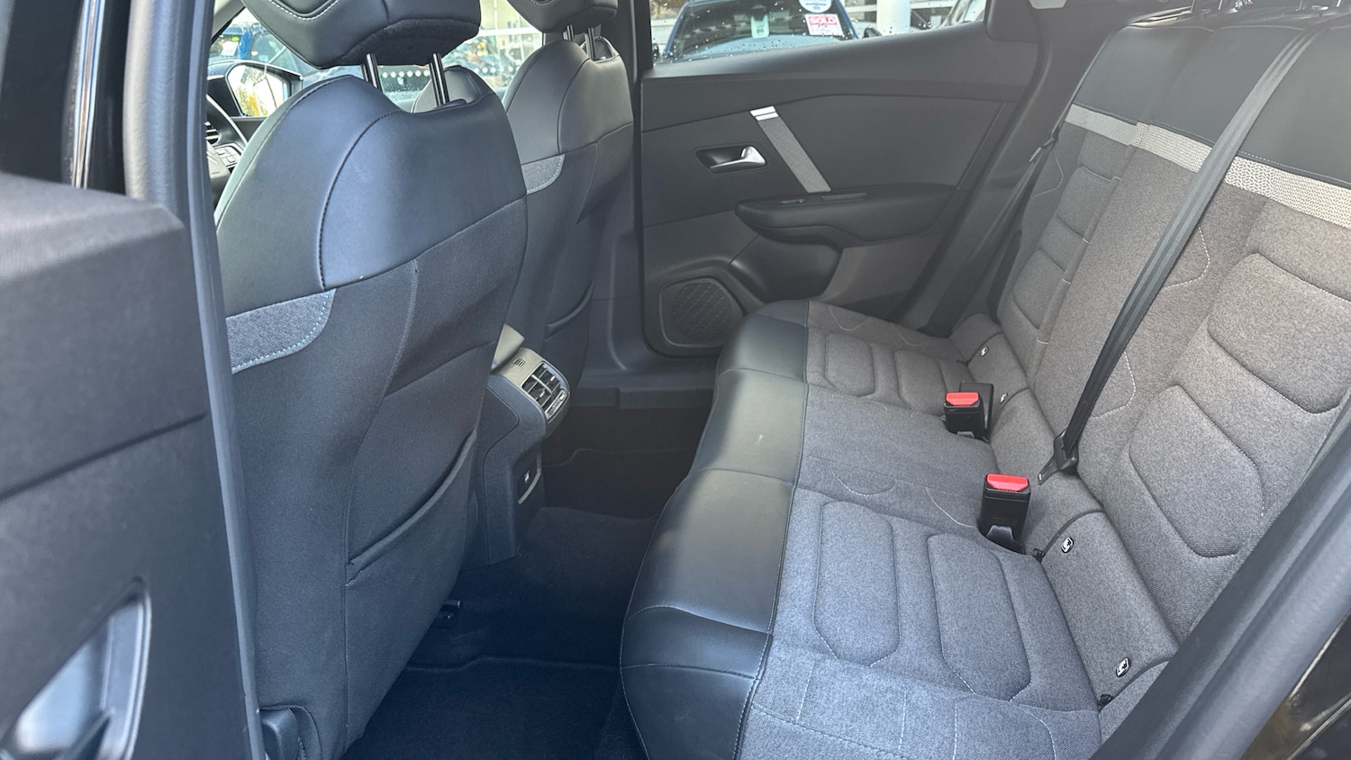 Used Citroen C4 2022 for sale - 76366837: Photo 16