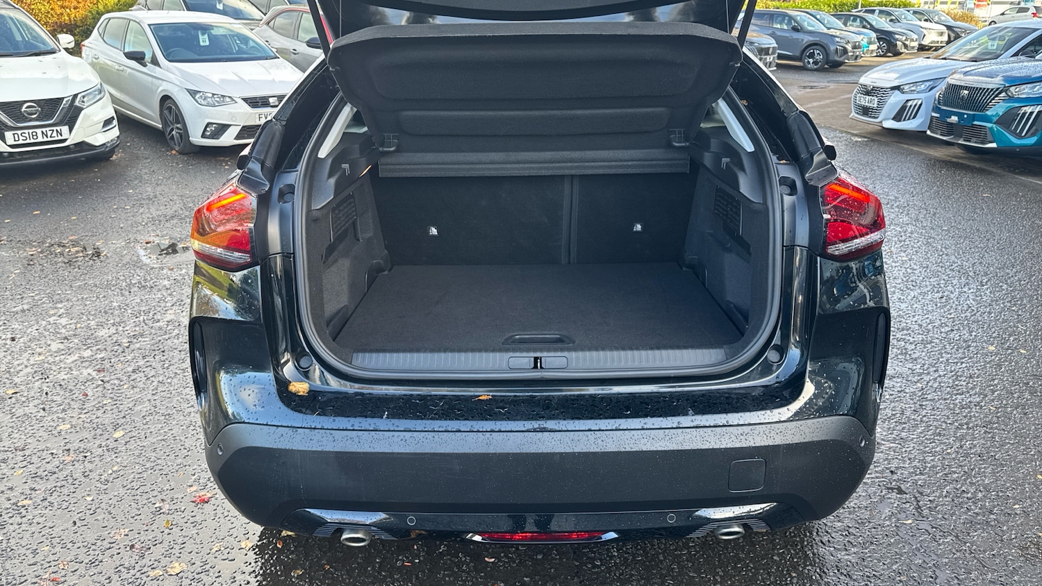 Used Citroen C4 2022 for sale - 76366837: Photo 4