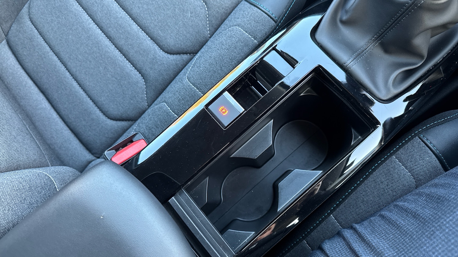 Used Citroen C4 2022 for sale - 76366837: Photo 41