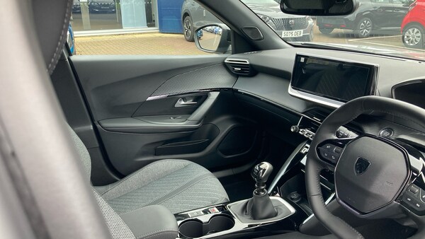 Used Peugeot 2008 2025 for sale - 76222109: Photo 14