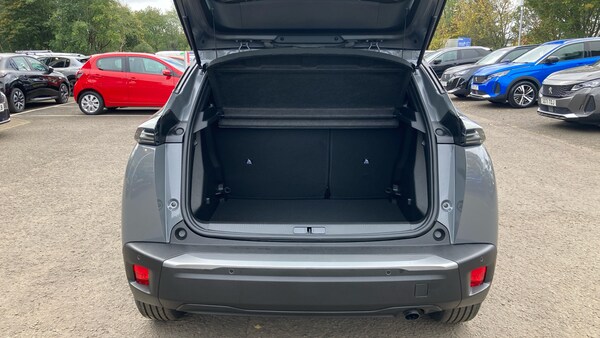 Used Peugeot 2008 2025 for sale - 76222109: Photo 4