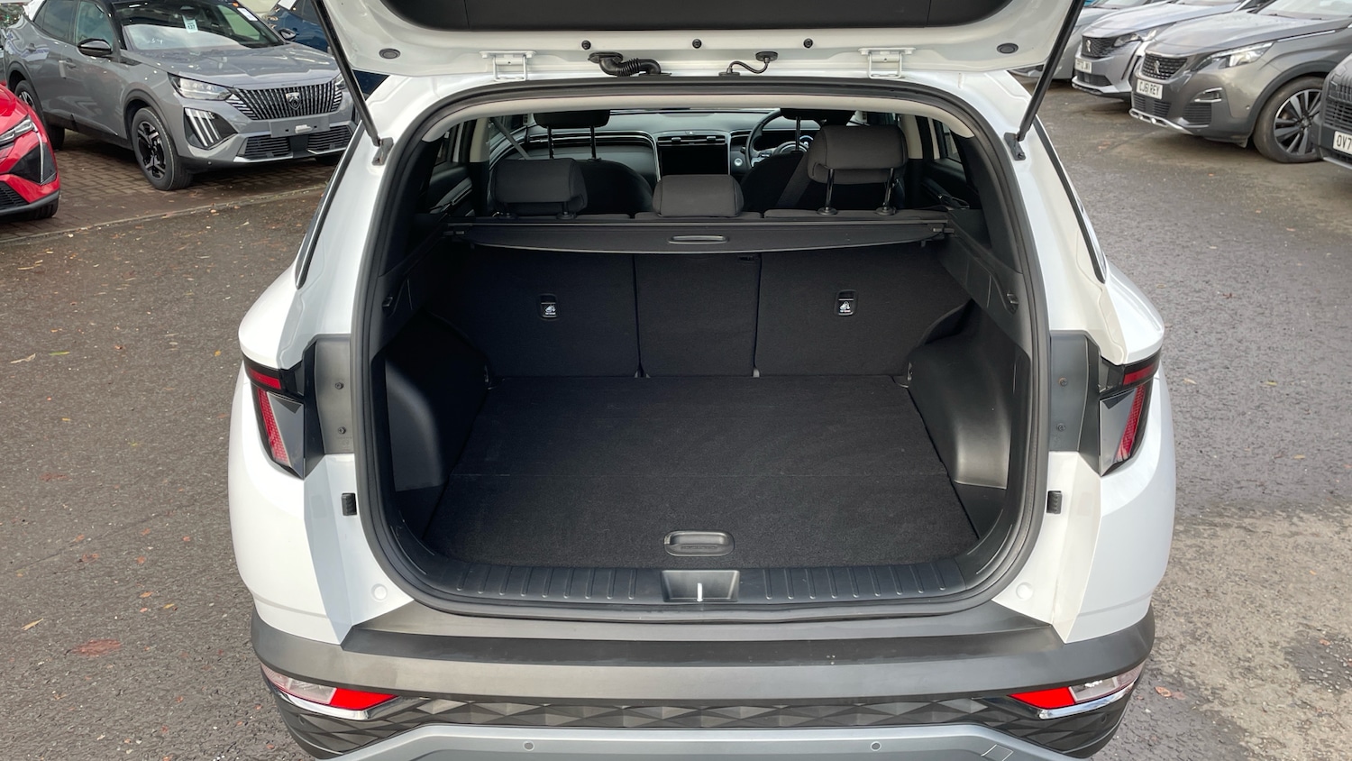 Used Hyundai TUCSON 2022 for sale - 76907647: Photo 4