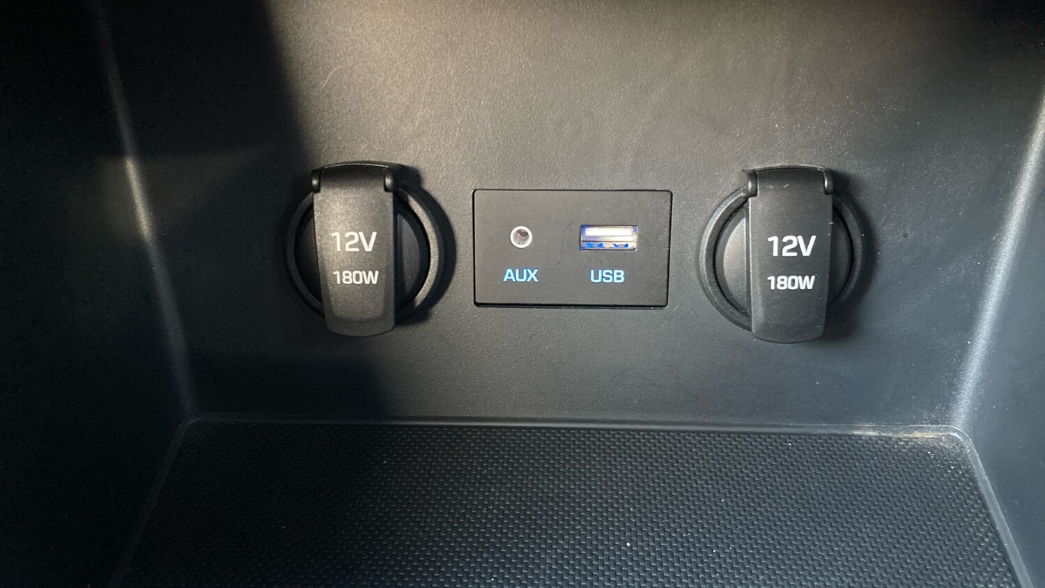 Used Hyundai i30 2017 for sale - 76352934: Photo 37
