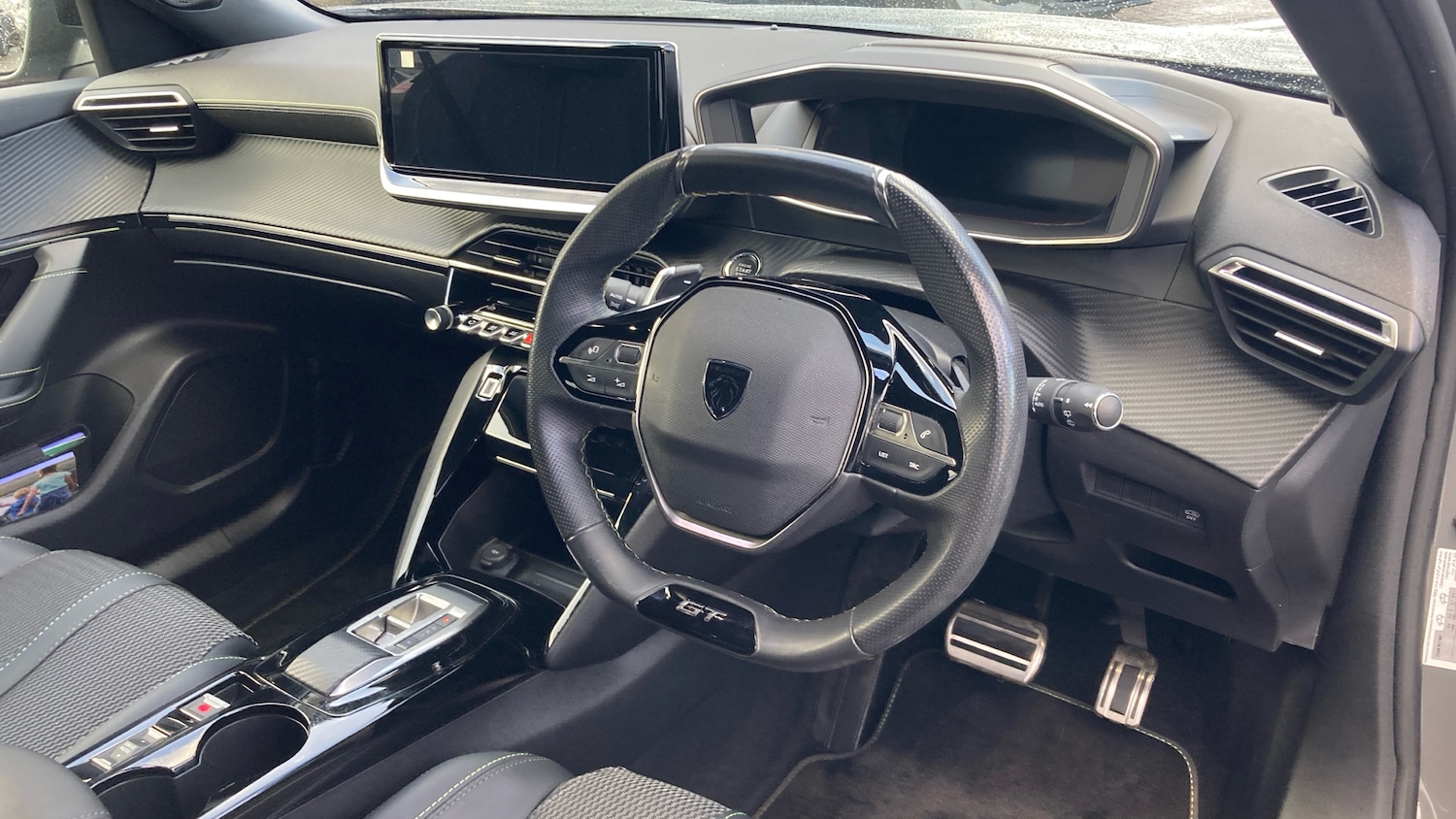 Used Peugeot 2008 2024 for sale - 76396817: Photo 11