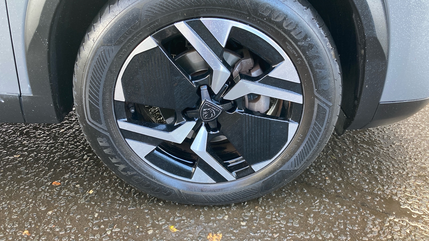 Used Peugeot 2008 2024 for sale - 76396817: Photo 33