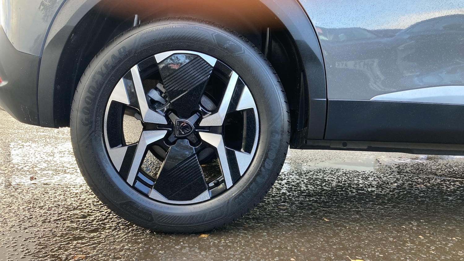 Used Peugeot 2008 2024 for sale - 76396817: Photo 7