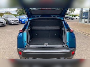 Used Peugeot 2008 2025 for sale - 75894348: Photo