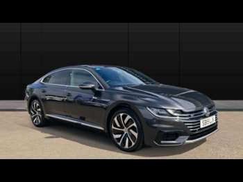 2019 (19) - 2.0 TDI SCR 190 R-Line 5dr DSG Diesel Hatchback