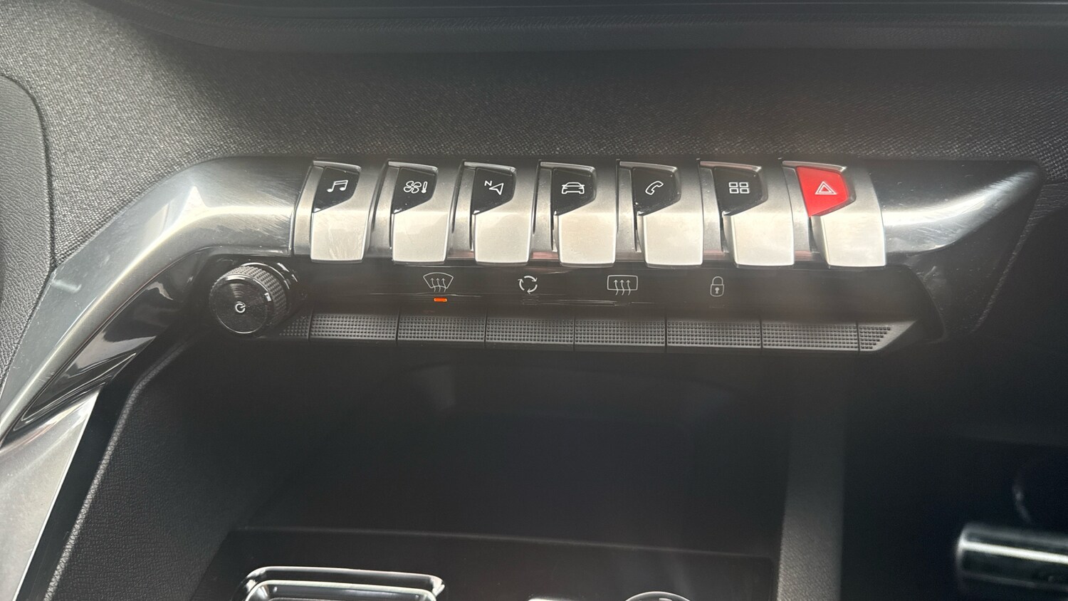 Used Peugeot 3008 2022 for sale - 76904831: Photo 37