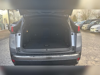 Used Peugeot 3008 2022 for sale - 76904831: Photo