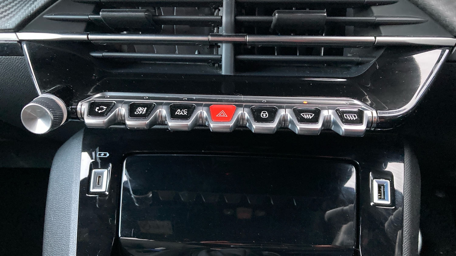 Used Peugeot 2008 2023 for sale - 77115798: Photo 31