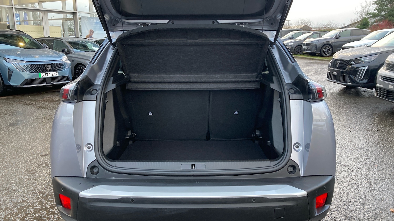 Used Peugeot 2008 2023 for sale - 77115798: Photo 4