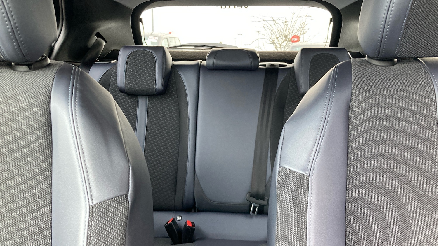 Used Peugeot 2008 2020 for sale - 77545670: Photo 15