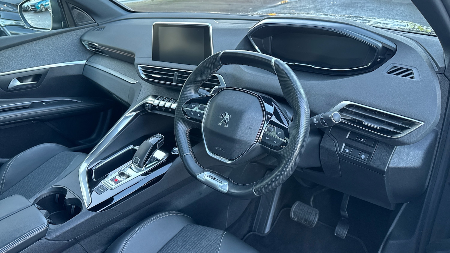 Used Peugeot 5008 2020 for sale - 77036659: Photo 11