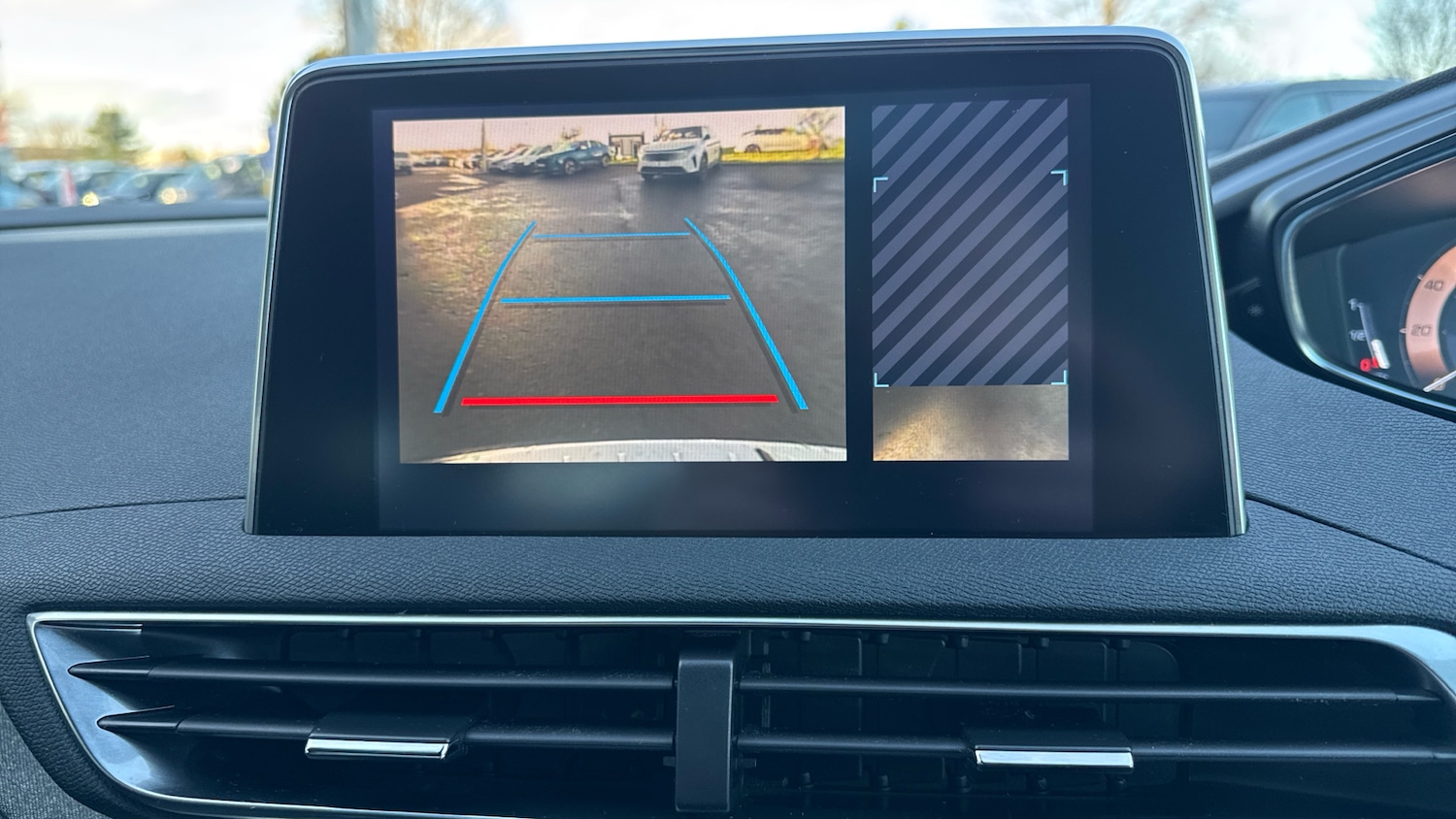 Used Peugeot 5008 2020 for sale - 77036659: Photo 23