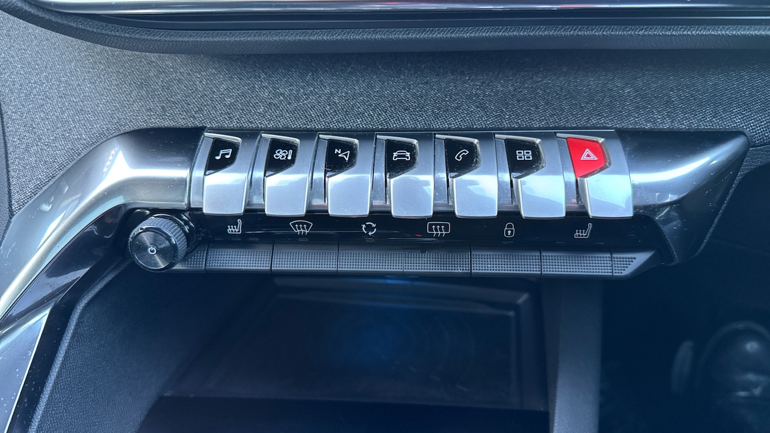 Used Peugeot 5008 2020 for sale - 77036659: Photo 35