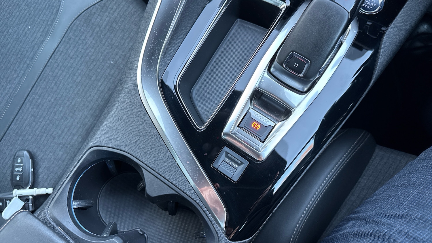 Used Peugeot 5008 2020 for sale - 77036659: Photo 38