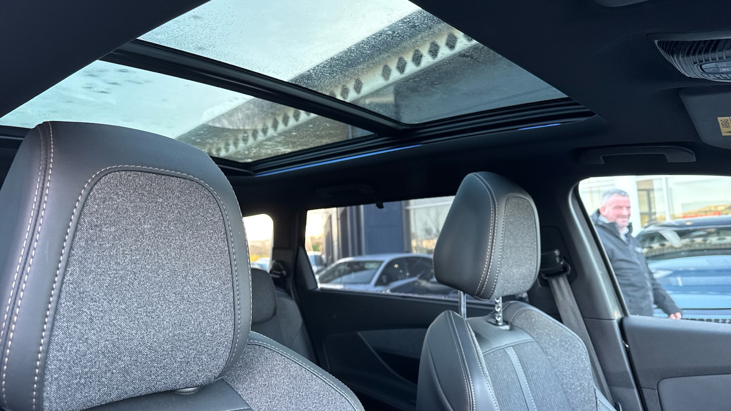 Used Peugeot 5008 2020 for sale - 77036659: Photo 39