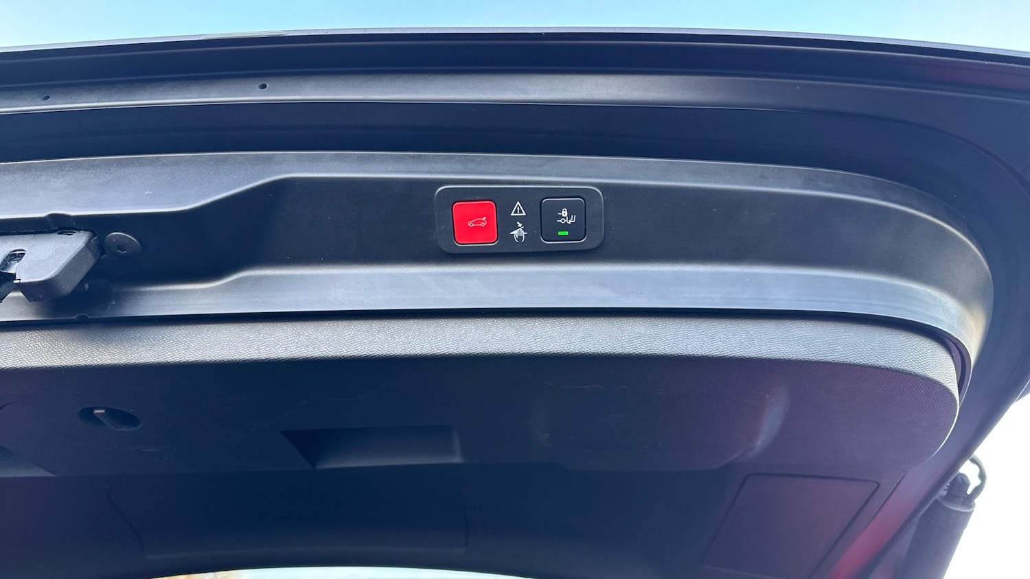 Used Peugeot 5008 2020 for sale - 77036659: Photo 43