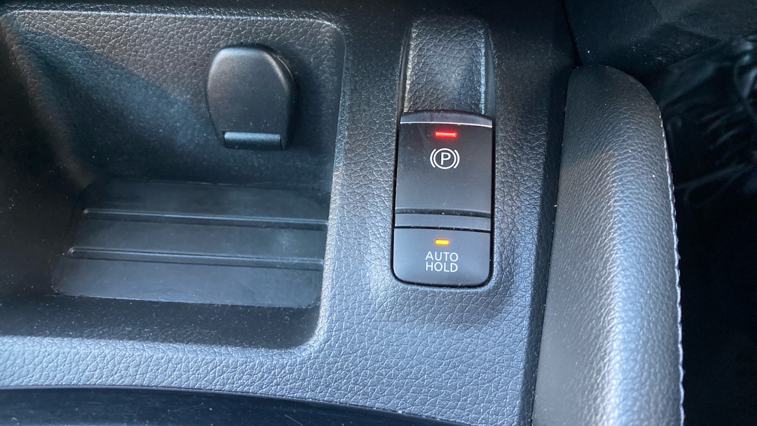 Used Nissan Qashqai 2018 for sale - 76486019: Photo 42