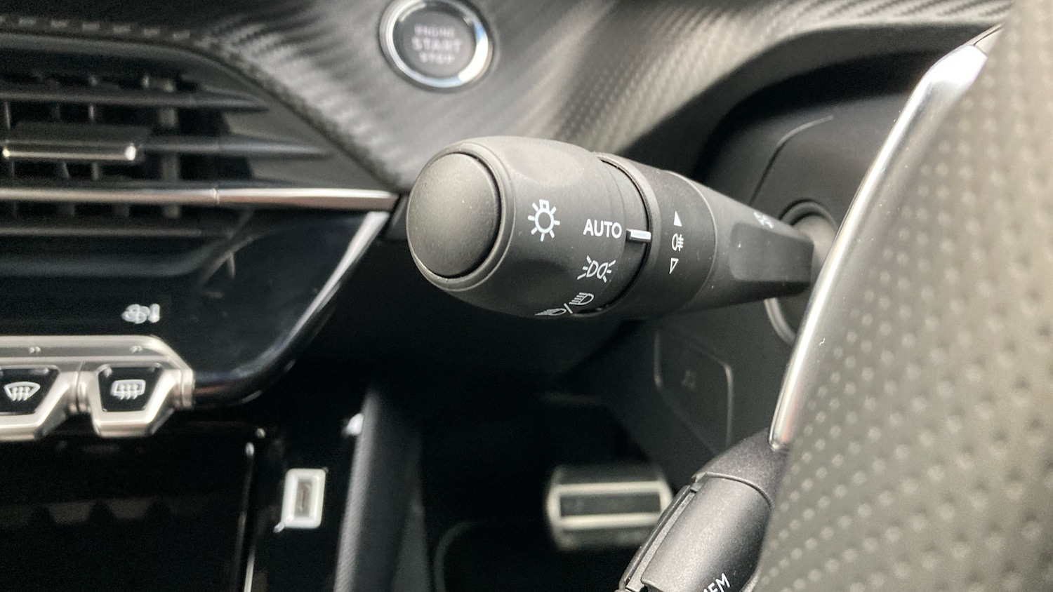 Used Peugeot 2008 2025 for sale - 76684004: Photo 25