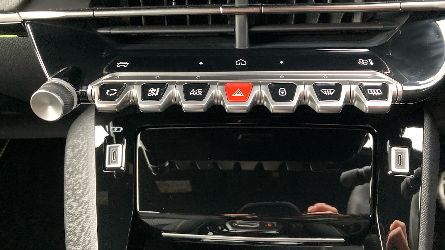 Used Peugeot 2008 2025 for sale - 76684004: Photo 36