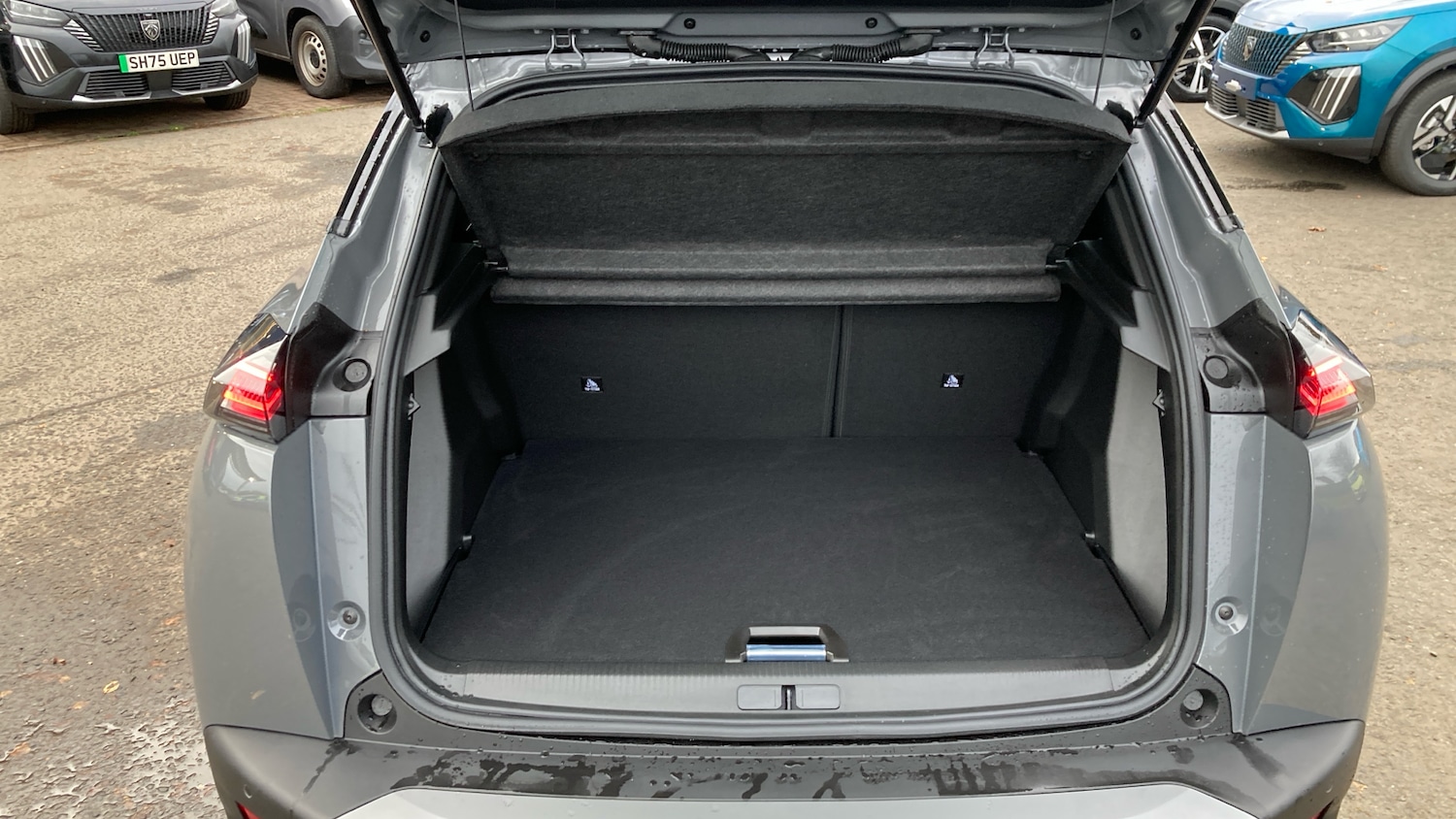 Used Peugeot 2008 2025 for sale - 76684004: Photo 4