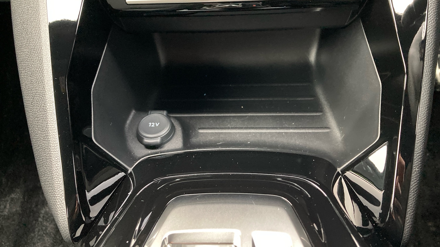 Used Peugeot 2008 2025 for sale - 76684004: Photo 40