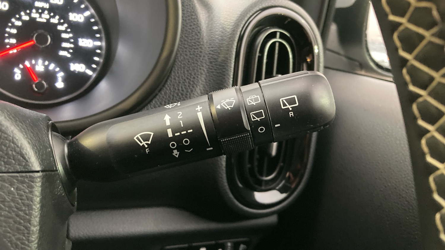 Used Kia Picanto 2022 for sale - 76415685: Photo 35