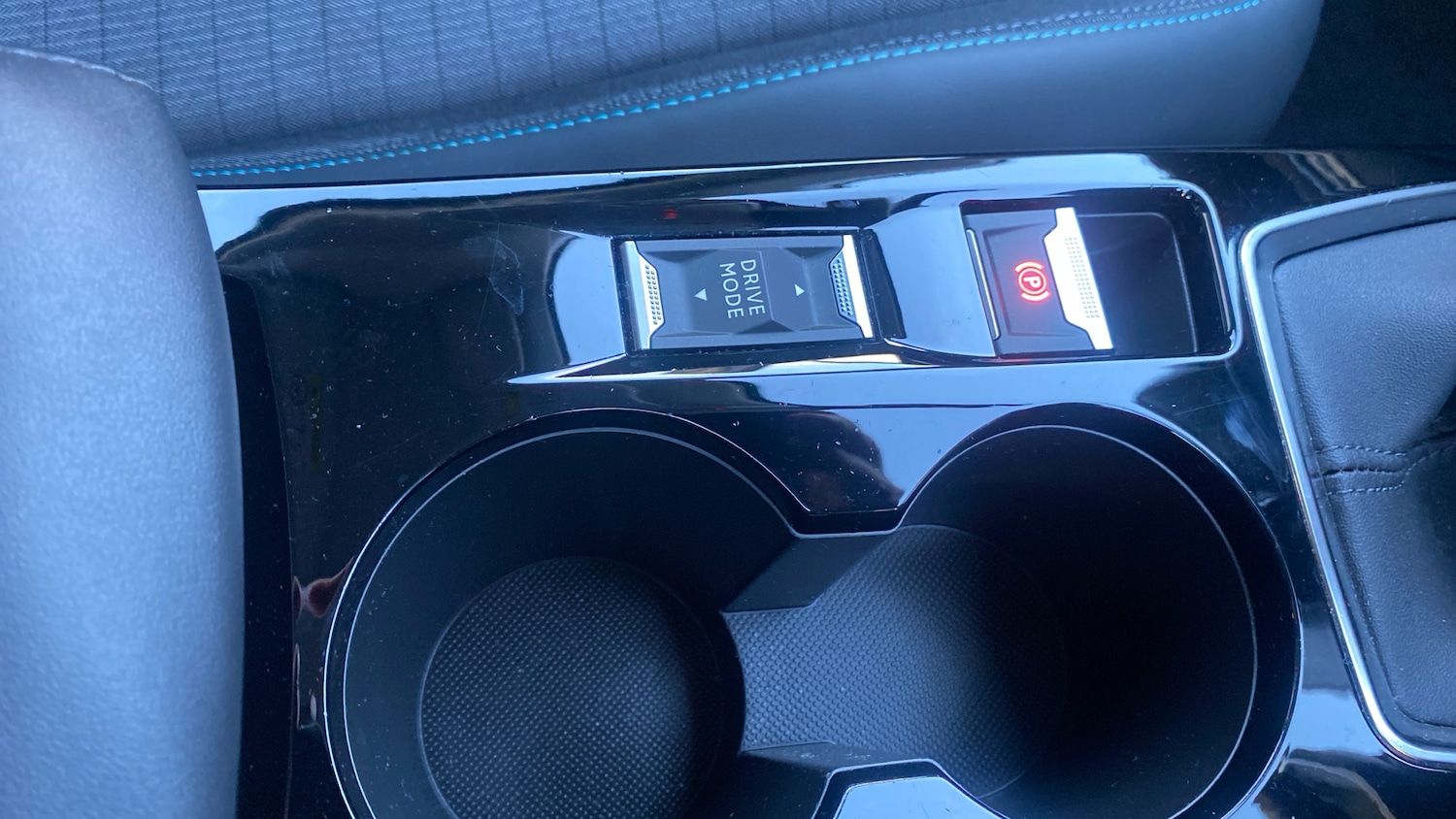 Used Peugeot 208 2022 for sale - 77380610: Photo 28