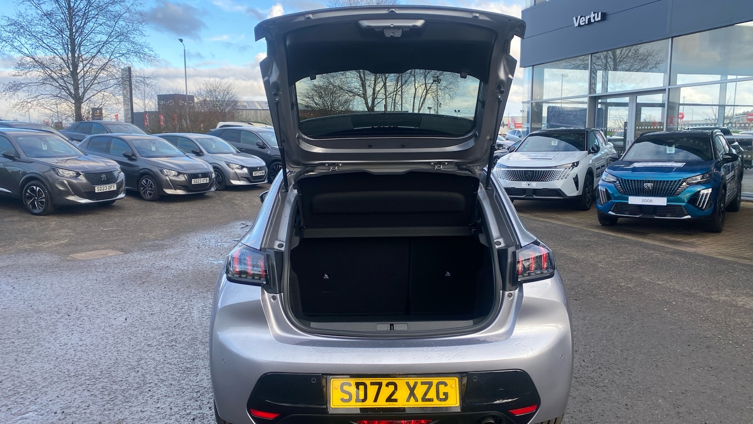 Used Peugeot 208 2022 for sale - 77380610: Photo 4