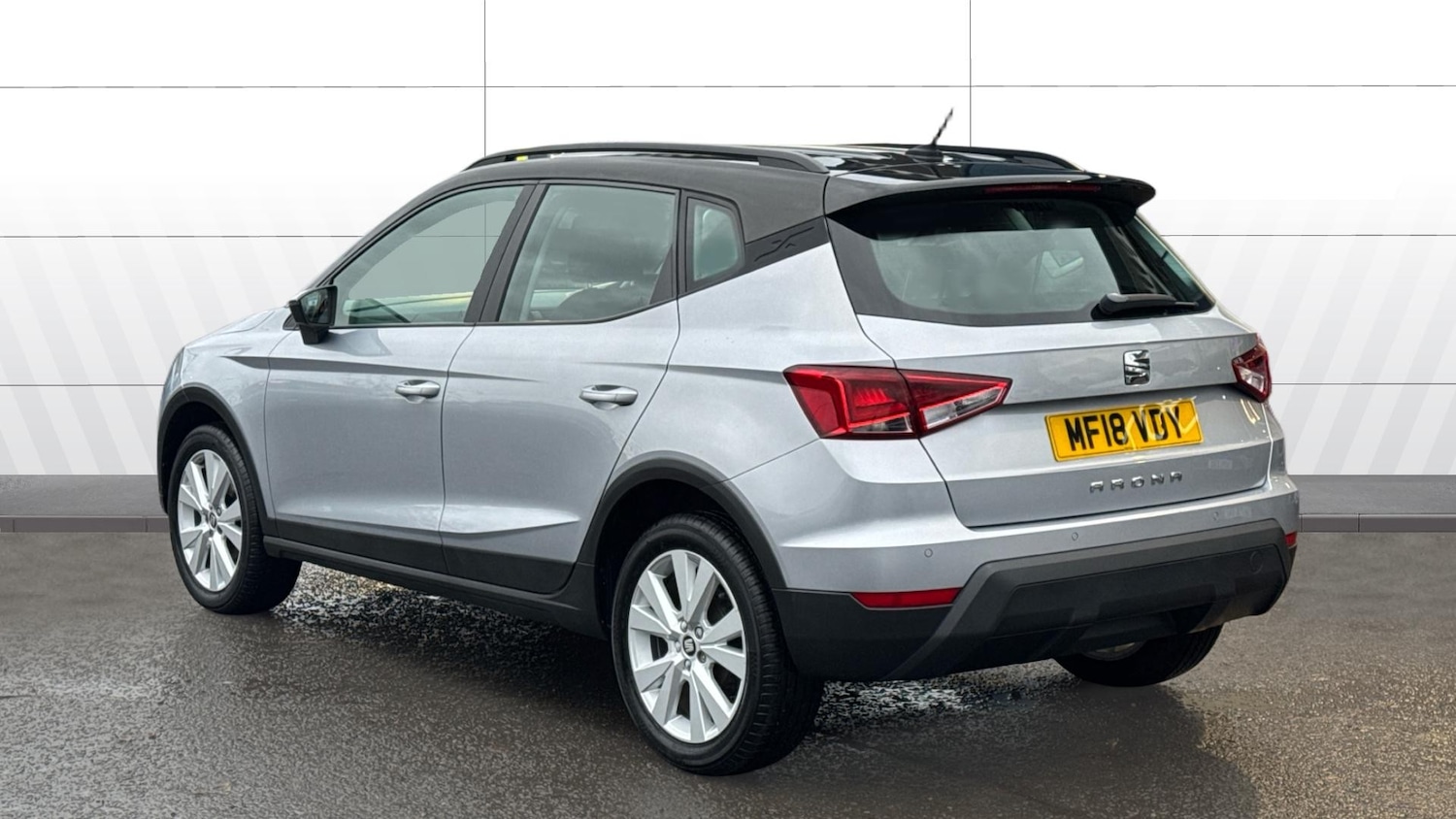 Used SEAT Arona 2018 for sale - 76896798: Photo 2