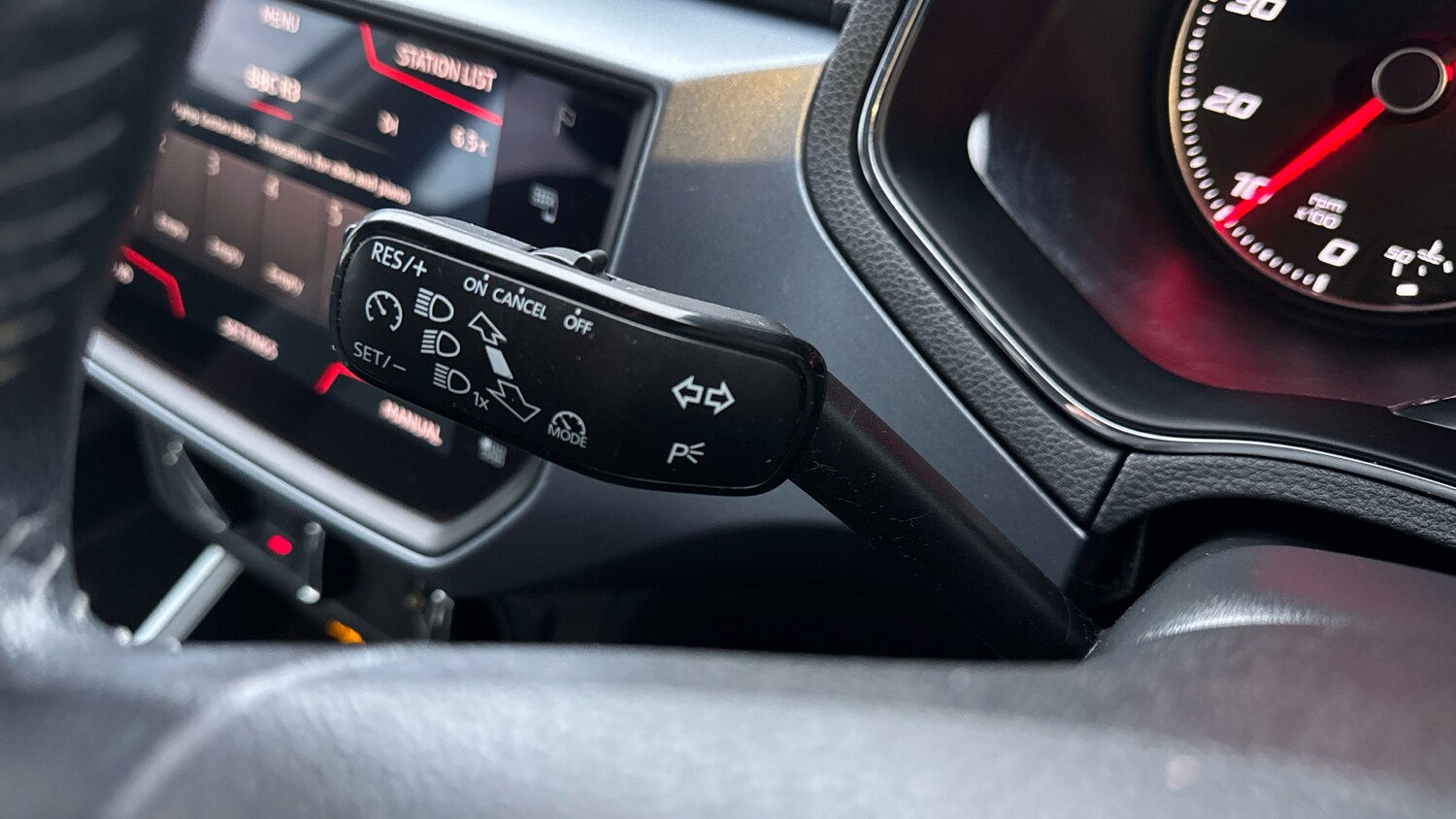 Used SEAT Arona 2018 for sale - 76896798: Photo 30