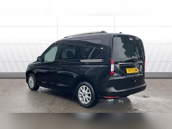 Used Ford Tourneo Connect 2023 for sale - 78970702: Photo