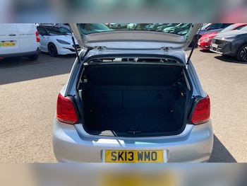 Used Volkswagen Polo 2013 for sale - 79569180: Photo