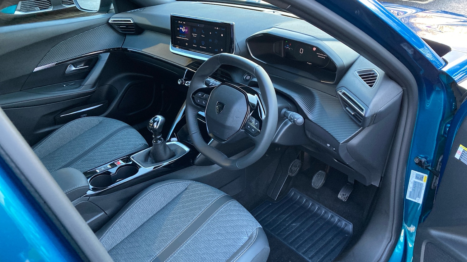 Used Peugeot 2008 2025 for sale - 76807427: Photo 11