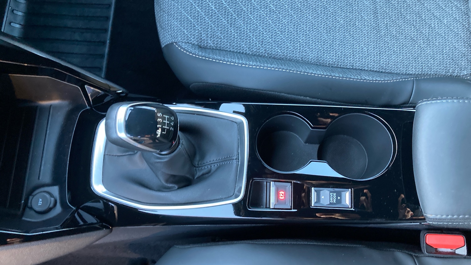 Used Peugeot 2008 2025 for sale - 76807427: Photo 13