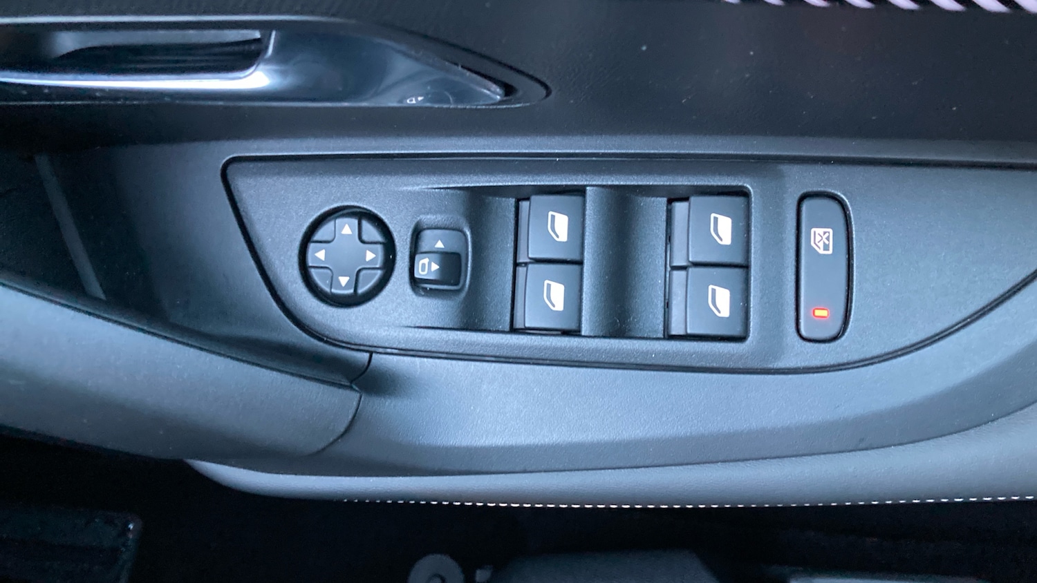 Used Peugeot 2008 2025 for sale - 76807427: Photo 21