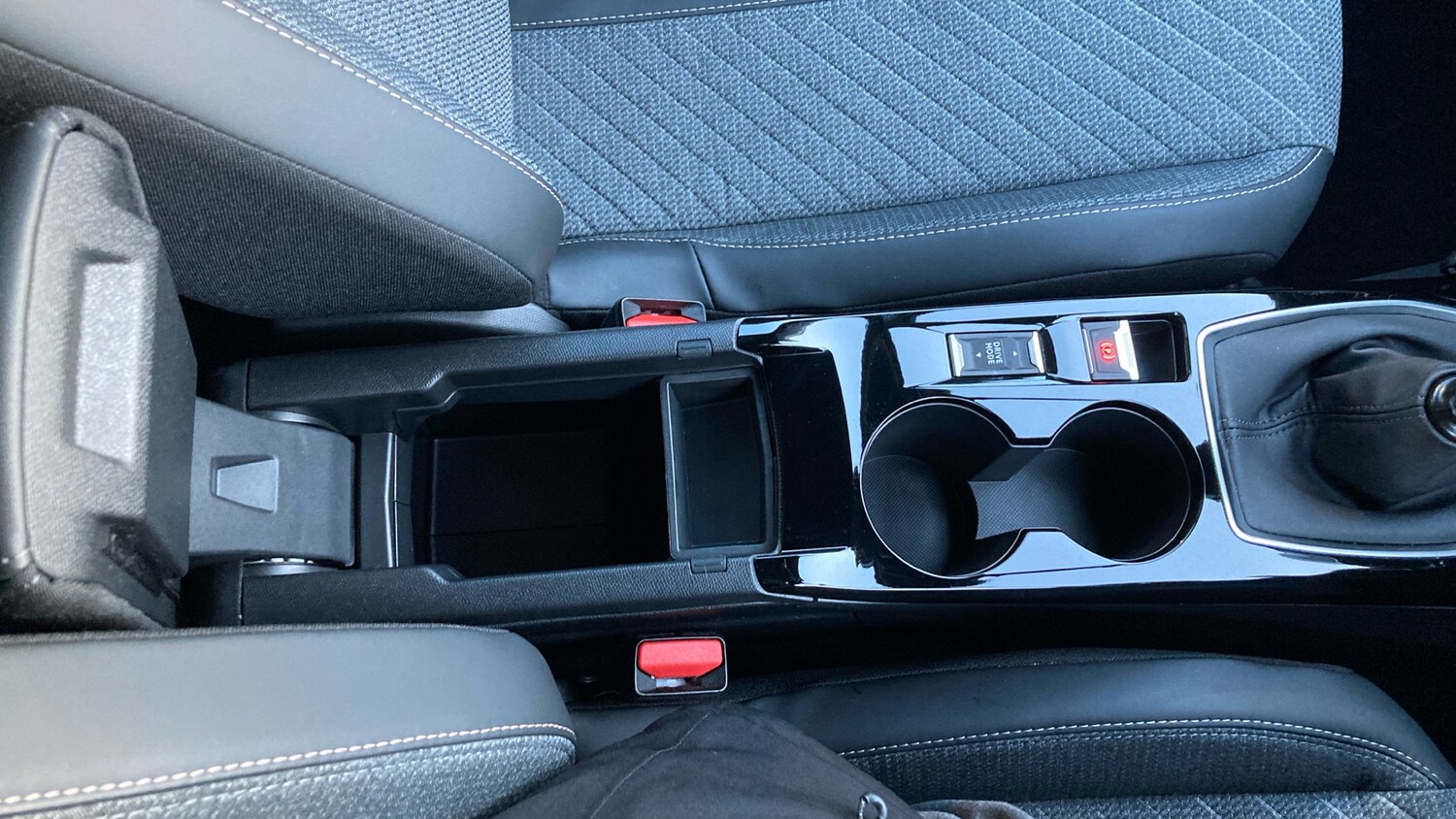 Used Peugeot 2008 2025 for sale - 76807427: Photo 42