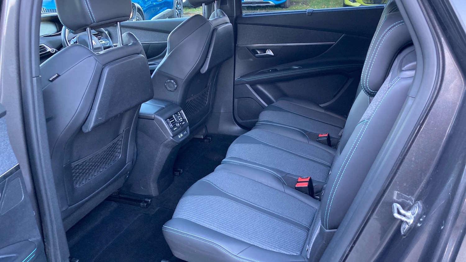 Used Peugeot 5008 2022 for sale - 76638560: Photo 16