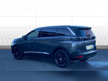 Used Peugeot 5008 2022 for sale - 76638560: Photo