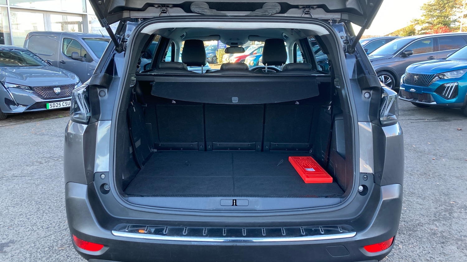 Used Peugeot 5008 2022 for sale - 76638560: Photo 4