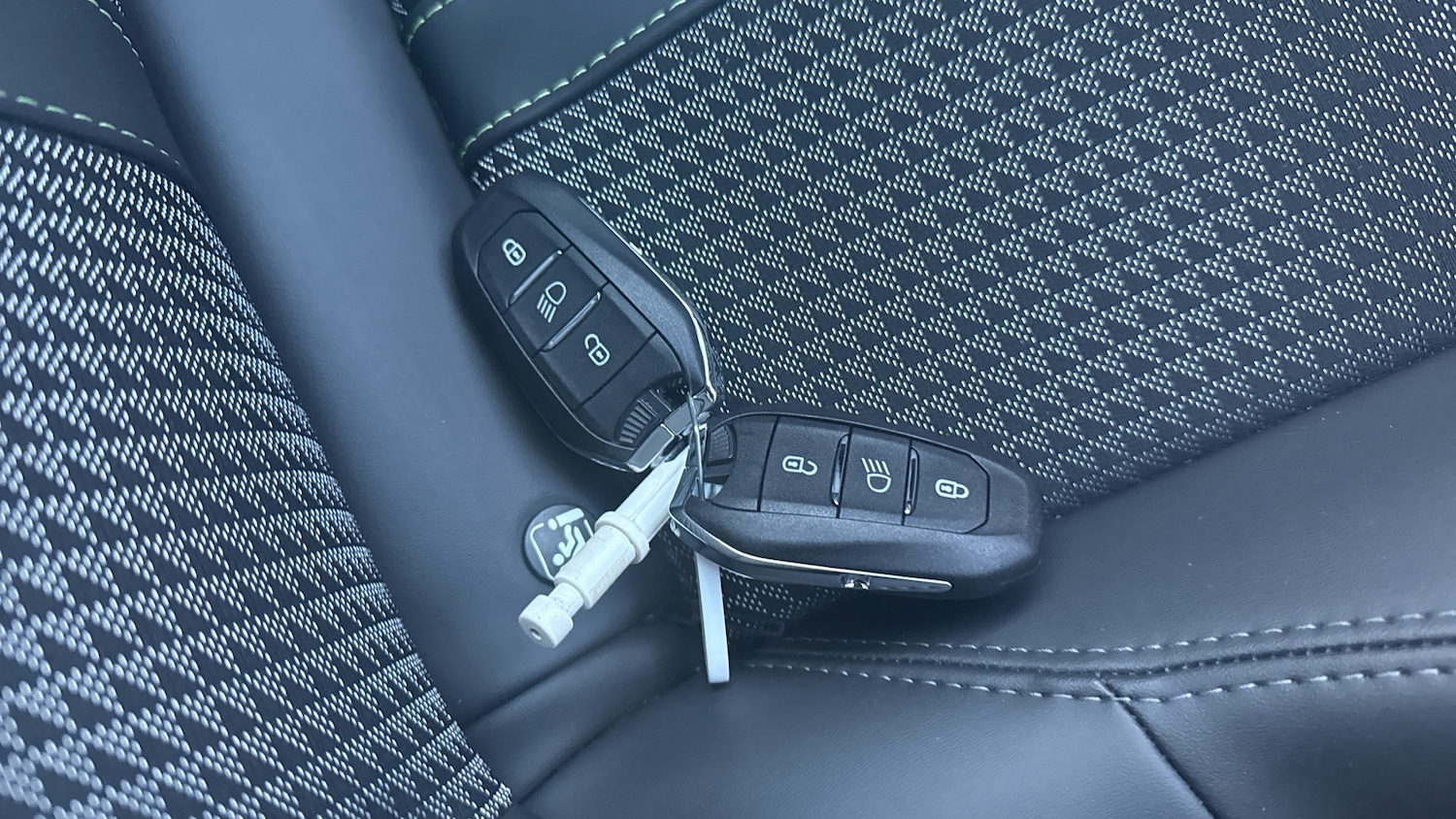 Used Peugeot 208 2022 for sale - 76877767: Photo 20