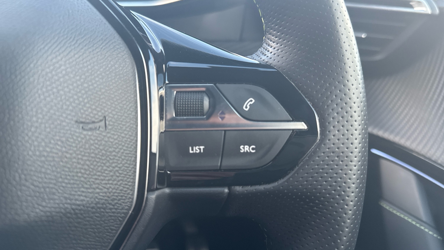 Used Peugeot 208 2022 for sale - 76877767: Photo 28