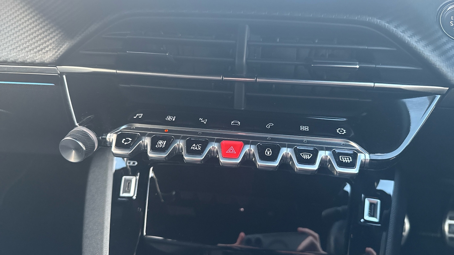 Used Peugeot 208 2022 for sale - 76877767: Photo 29